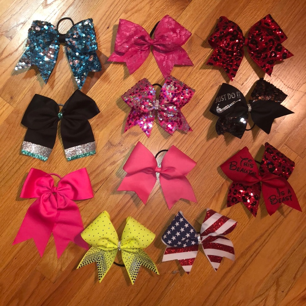 Cheer Bows (please read)
